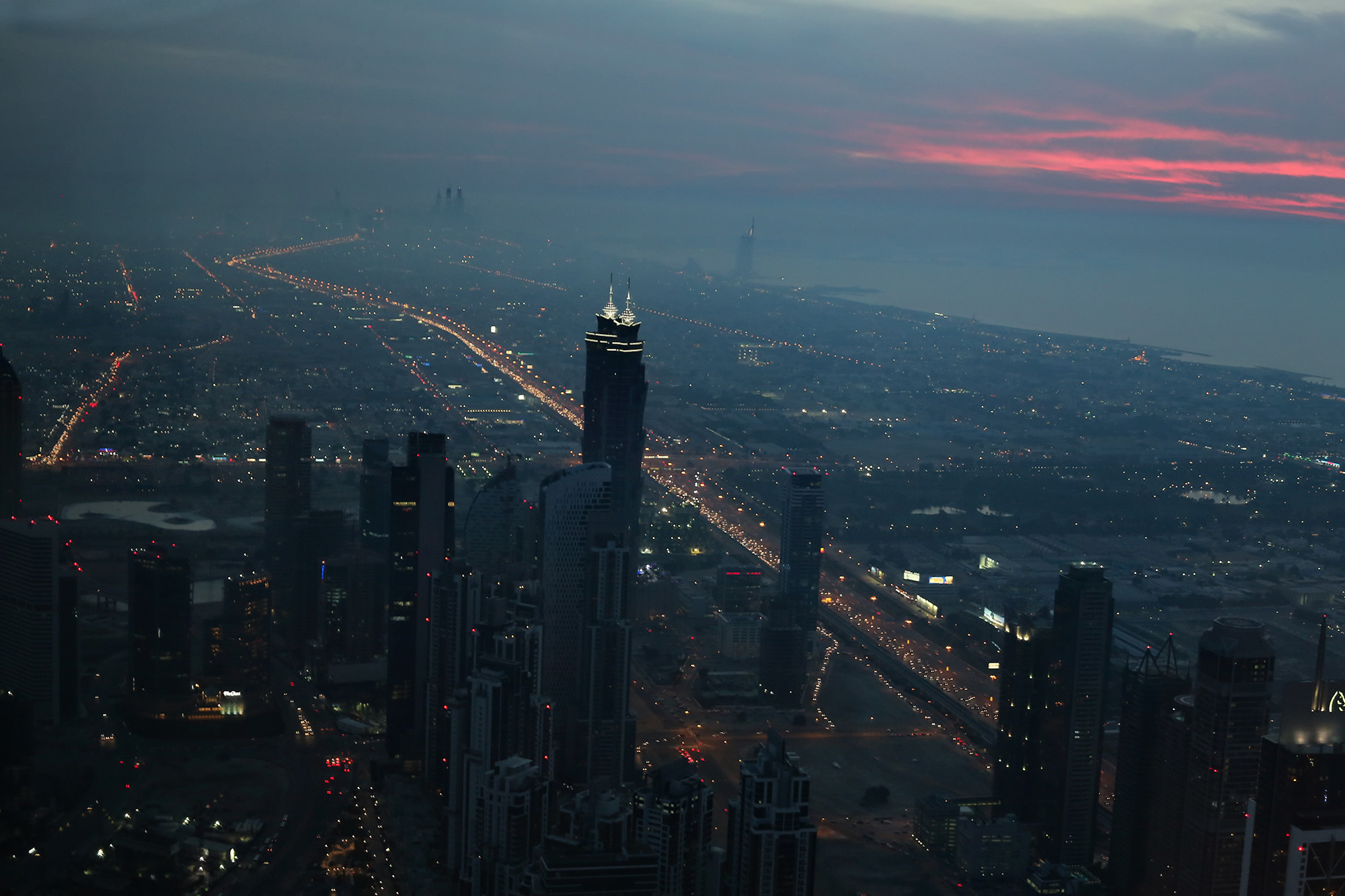 TJ2A2674-diamond-building